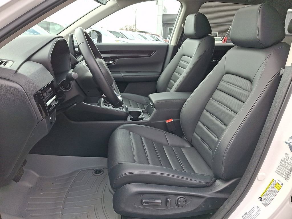 Used 2025 Honda CR-V EX-L image 14