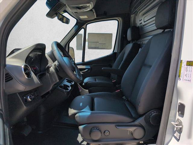 New 2026 Mercedes-Benz Sprinter 2500 image 4