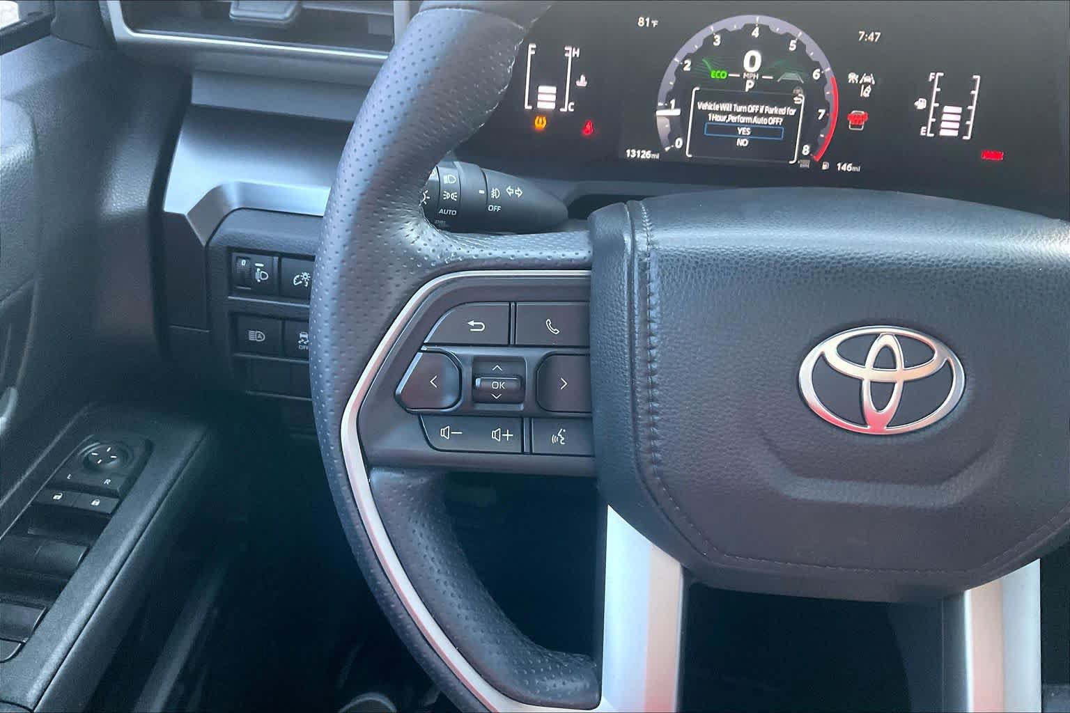 Used 2025 Toyota 4Runner SR5 AWD/4WD image 23