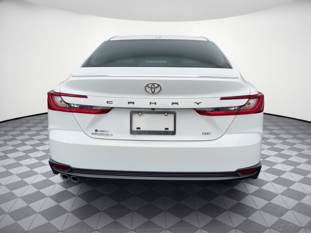 Used 2026 Toyota Camry SE FWD image 11