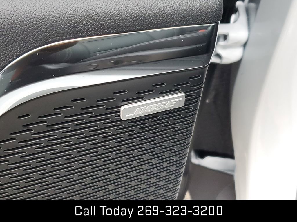 New 2026 GMC Acadia Elevation w/ Elevation Premium Package image 24