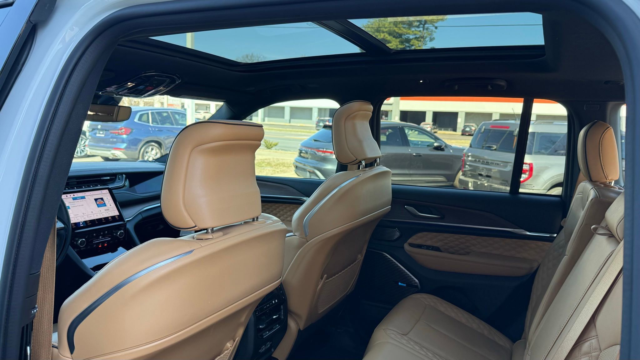 Used 2022 Jeep Grand Cherokee Summit image 28