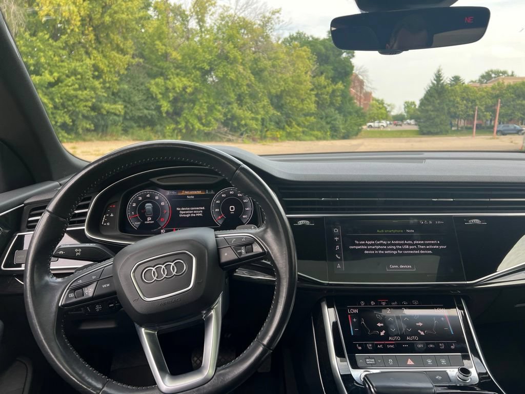 Used 2019 Audi Q8 Premium Plus w/ Premium Plus AWD/4WD image 17