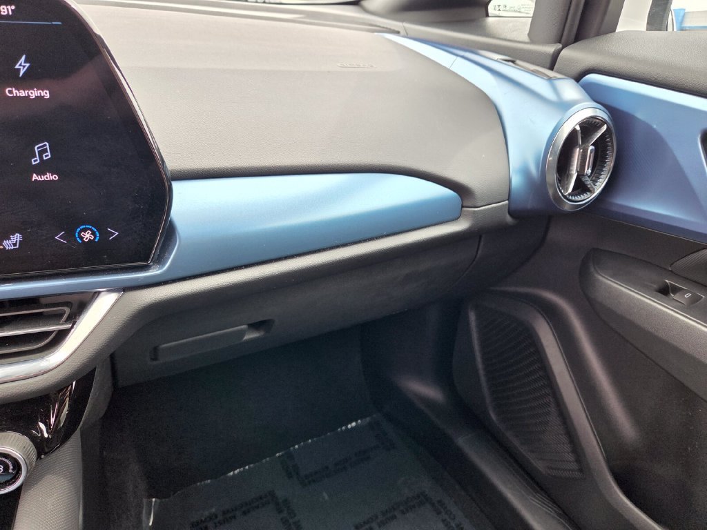 Certified 2024 Chevrolet Equinox EV LT FWD image 27