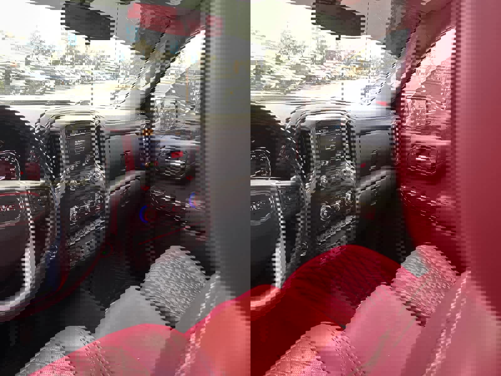 Used 2019 GMC Sierra 1500 SLE w/ SLE Value Package image 24