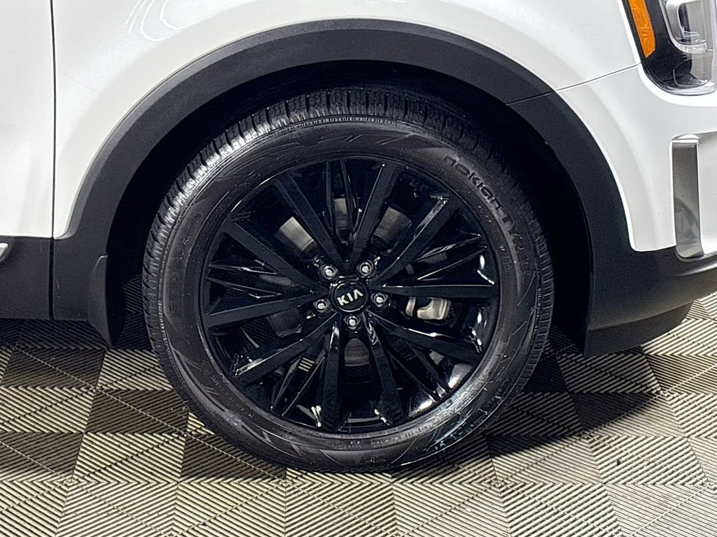 Used 2020 Kia Telluride SX w/ SX Prestige Package image 24