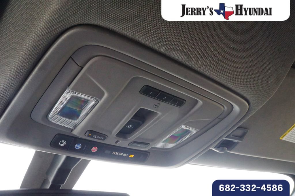 Used 2021 Chevrolet Silverado 2500 LTZ w/ LTZ Plus Package image 14