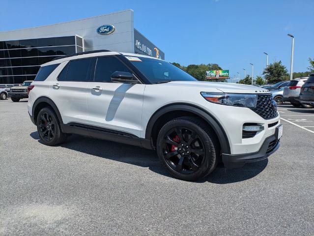Certified 2024 Ford Explorer ST w/ Equipment Group 401A AWD/4WD image 10