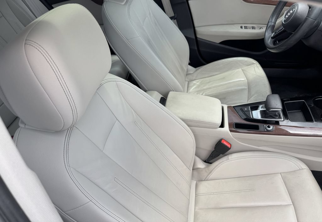 Used 2021 Audi A4 2.0T Premium w/ Convenience Package AWD/4WD image 29