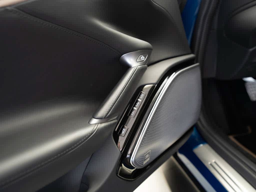 Used 2022 Ferrari Roma RWD image 16