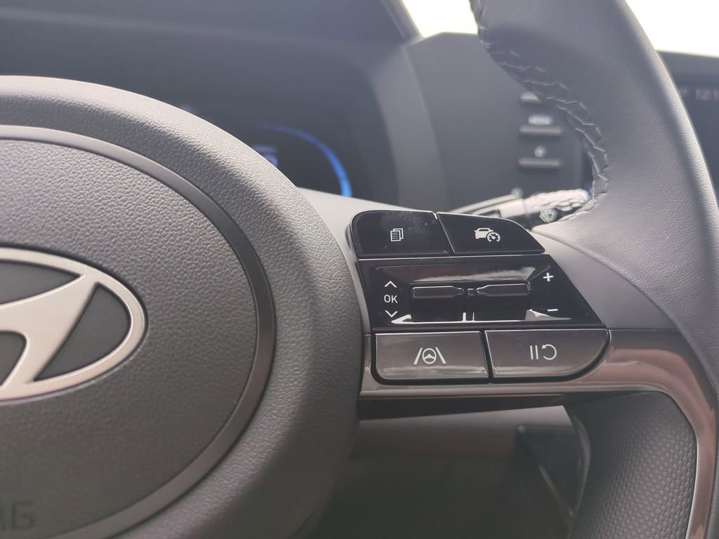 New 2026 Hyundai Elantra Sport image 28