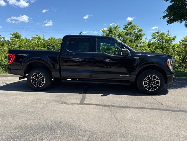 Used 2021 Ford F150 XLT w/ Equipment Group 302A High AWD/4WD image 9
