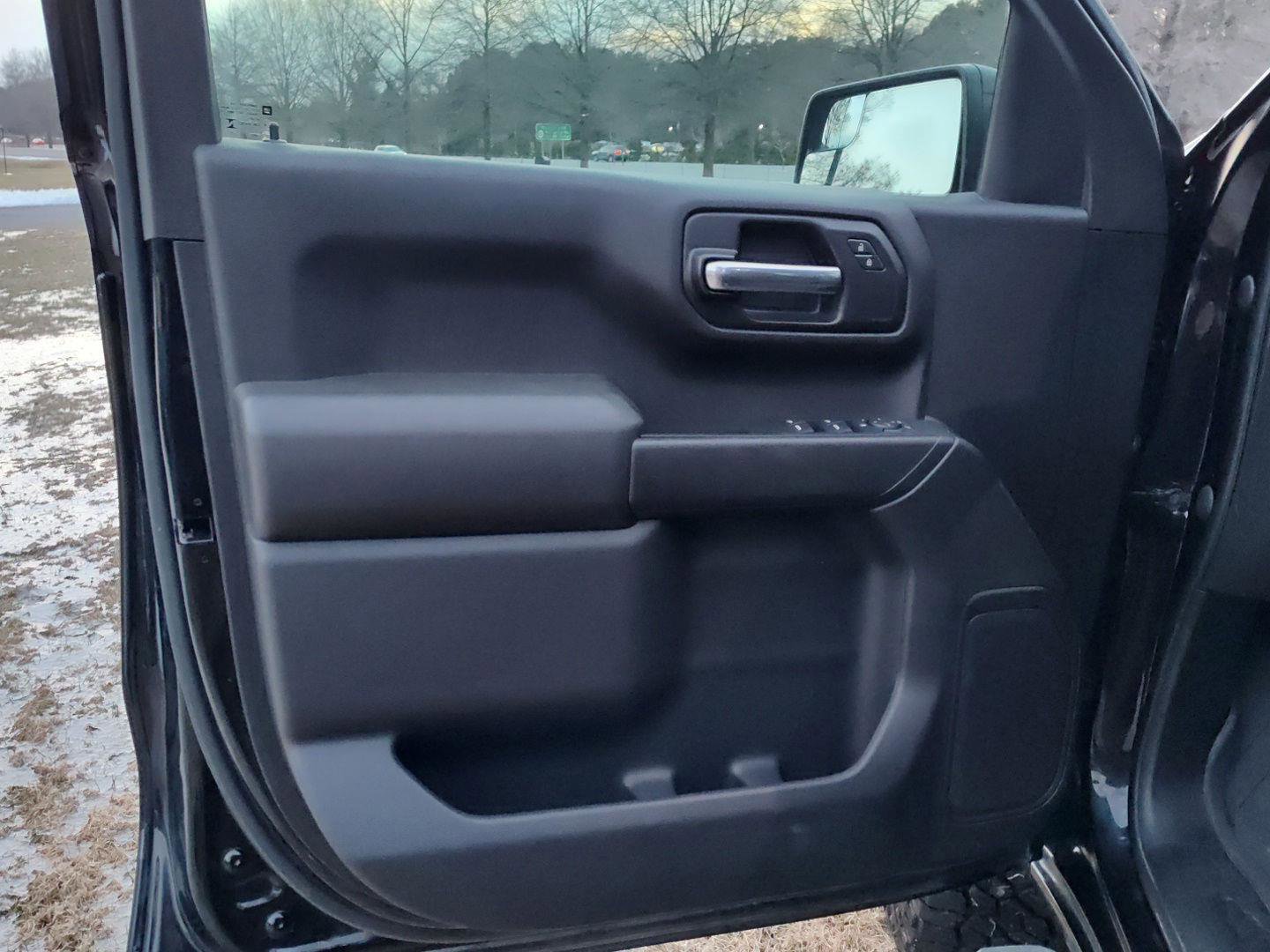 Used 2023 Chevrolet Silverado 1500 Custom Trail Boss image 11