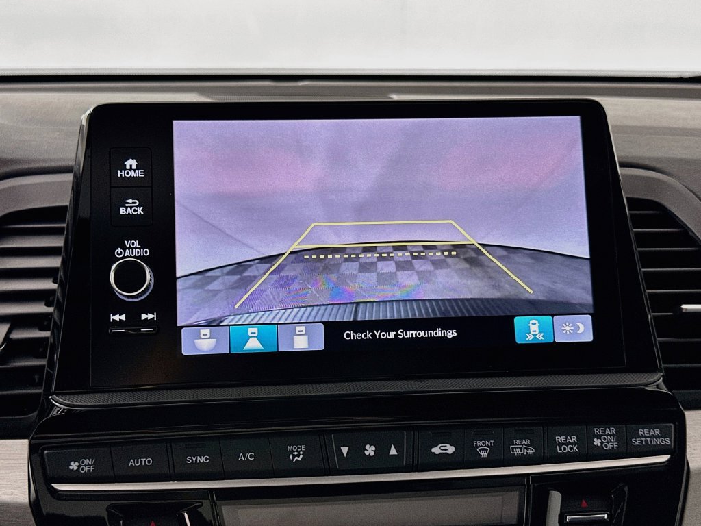 Certified 2025 Honda Odyssey EX-L image 13
