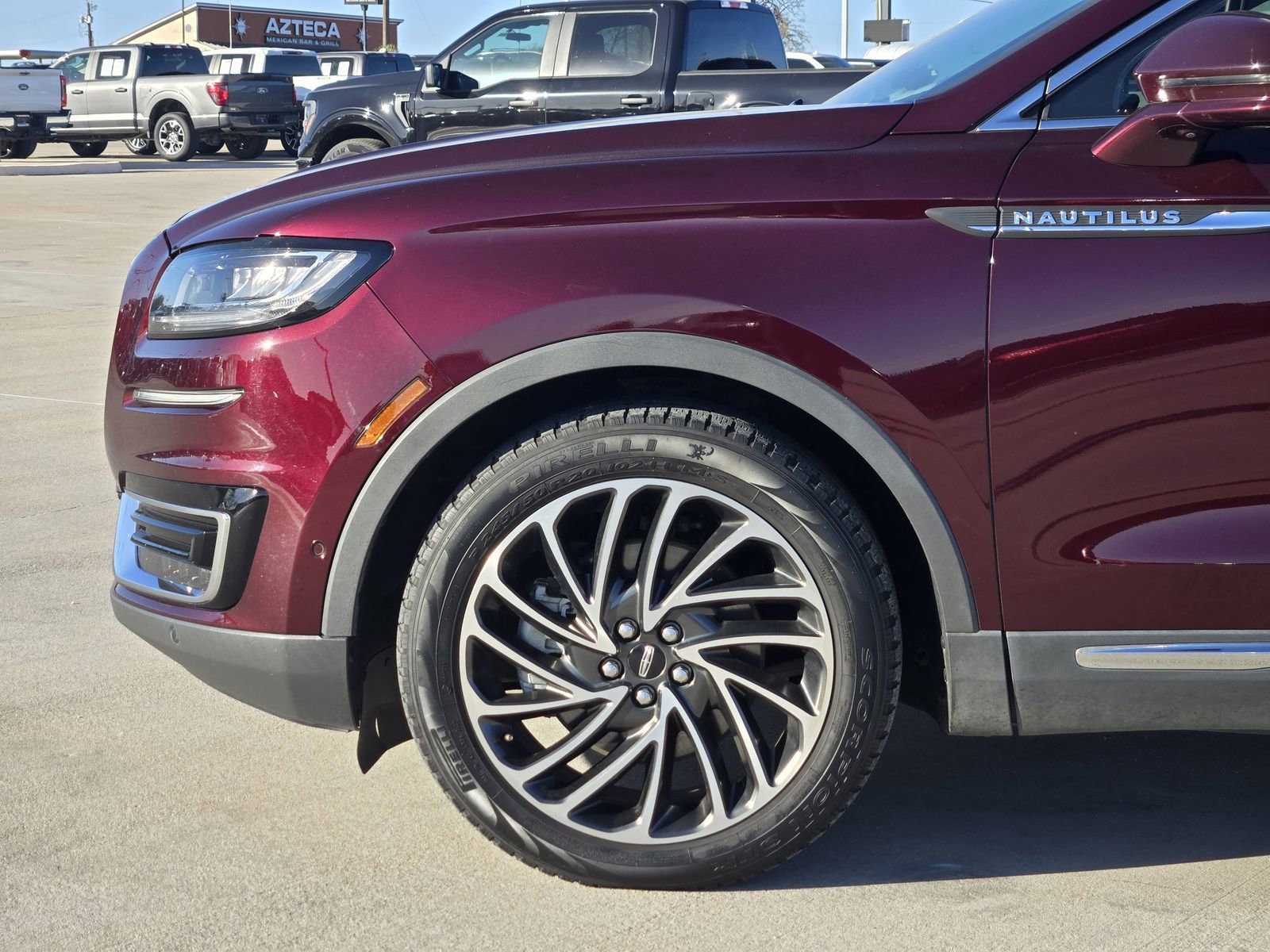 Used 2019 Lincoln Nautilus Reserve image 9