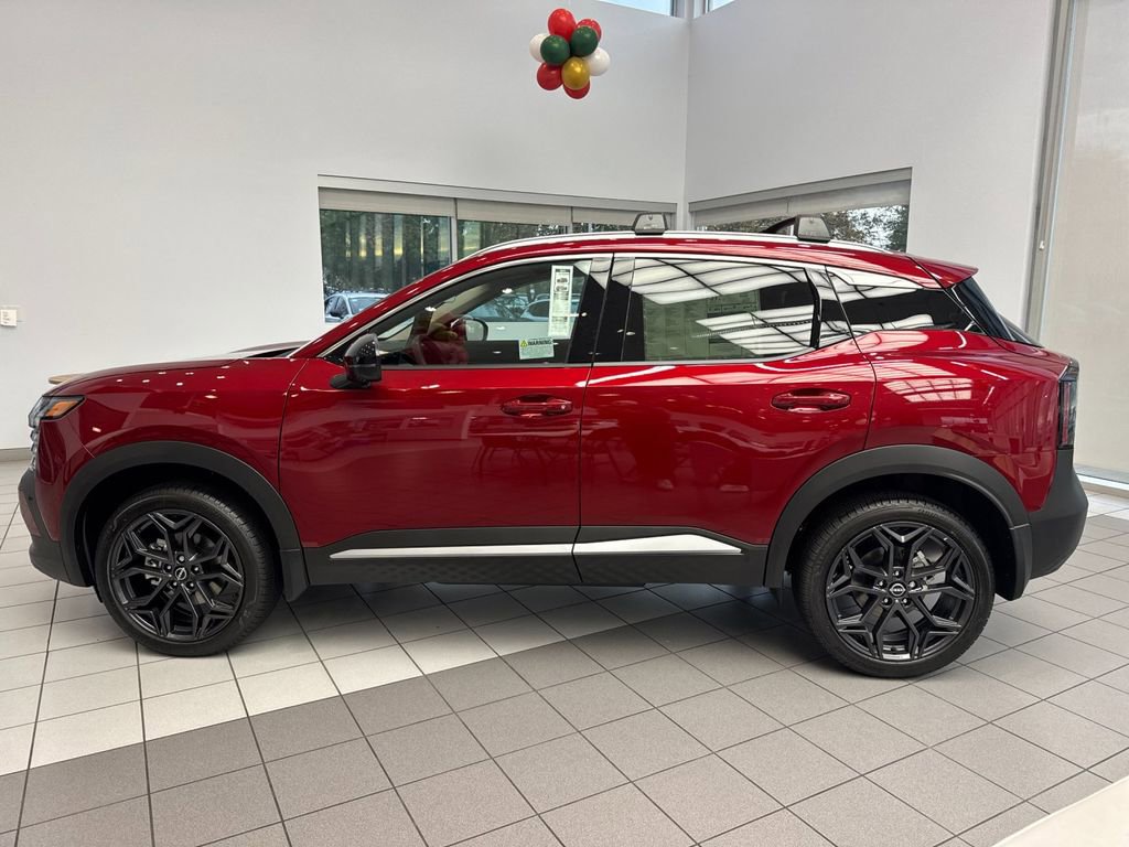 New 2026 Nissan Kicks SR w/ Illumination Package FWD image 6