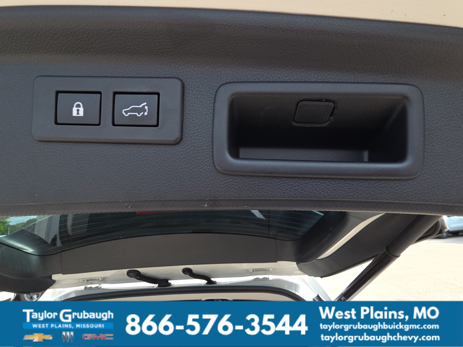 Used 2023 Subaru Forester Limited AWD/4WD image 36