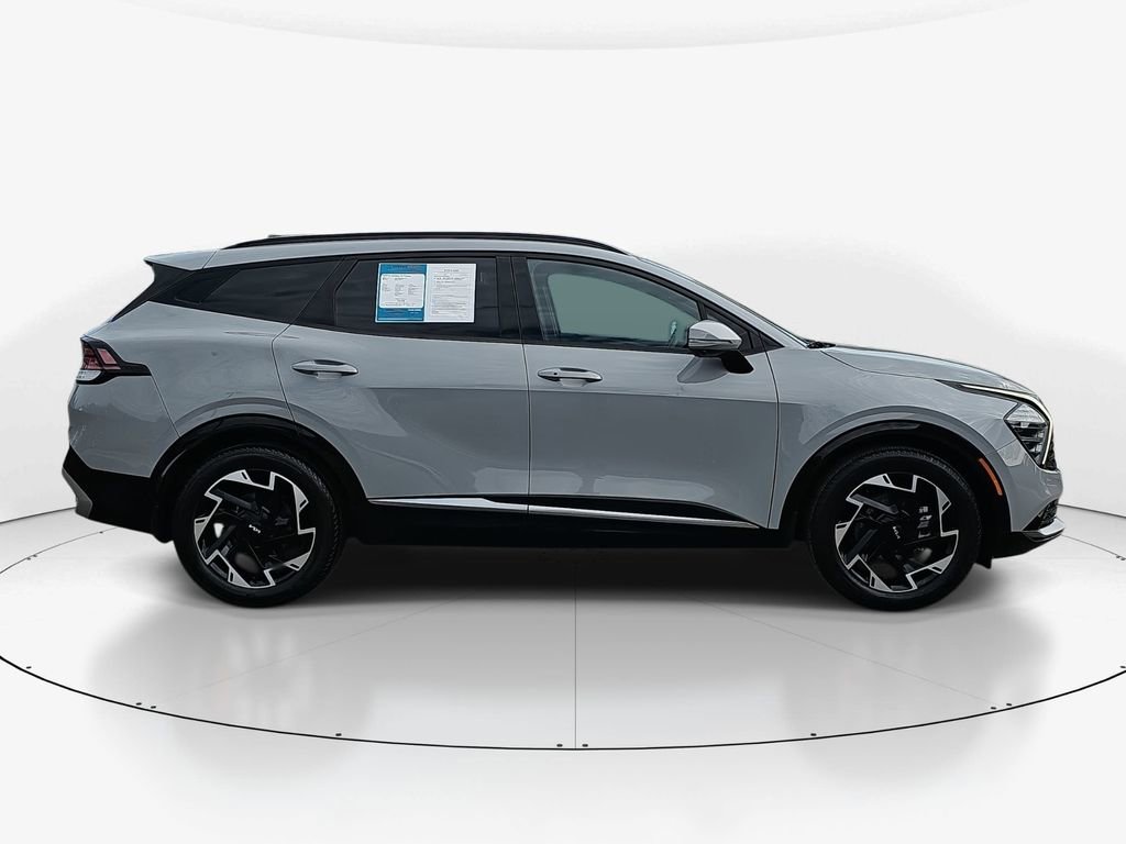 Used 2023 Kia Sportage SX image 4