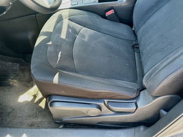 Used 2015 Nissan Rogue S w/ Convenience Package FWD image 18