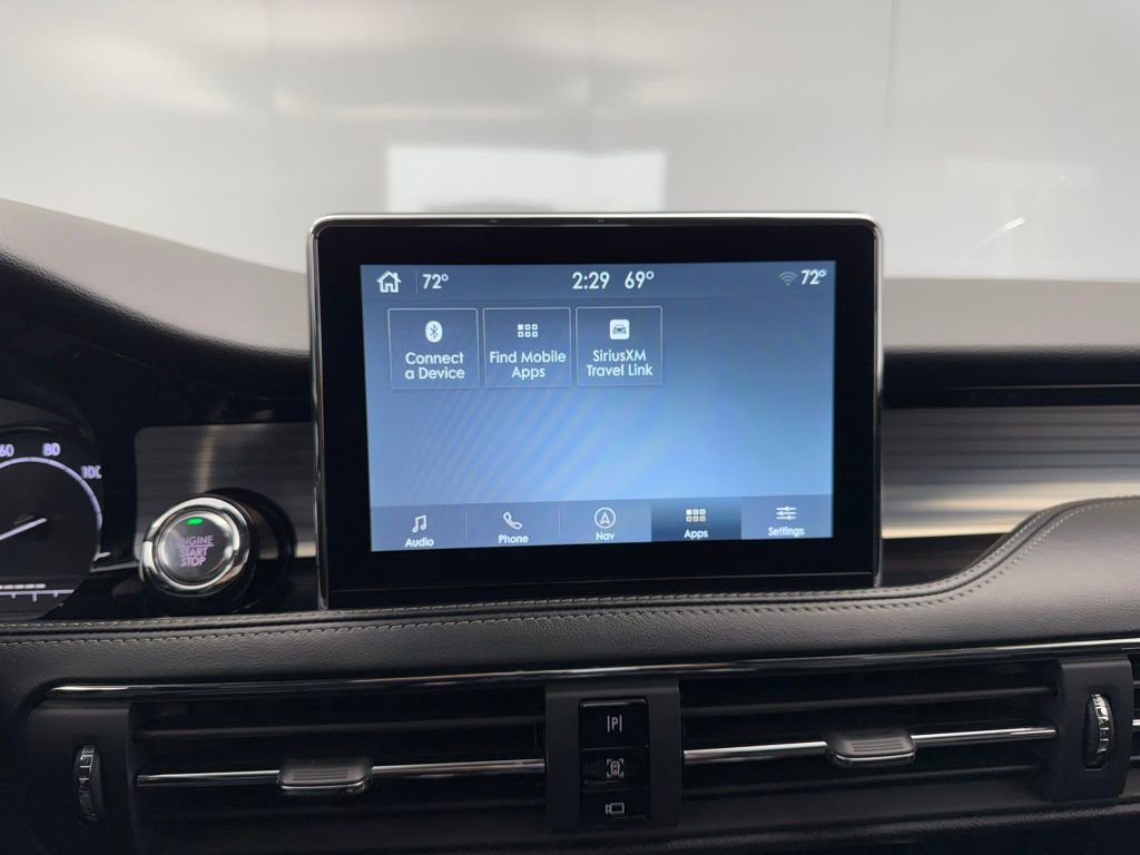 Used 2022 Lincoln Corsair AWD w/ Equipment Group 101A image 31