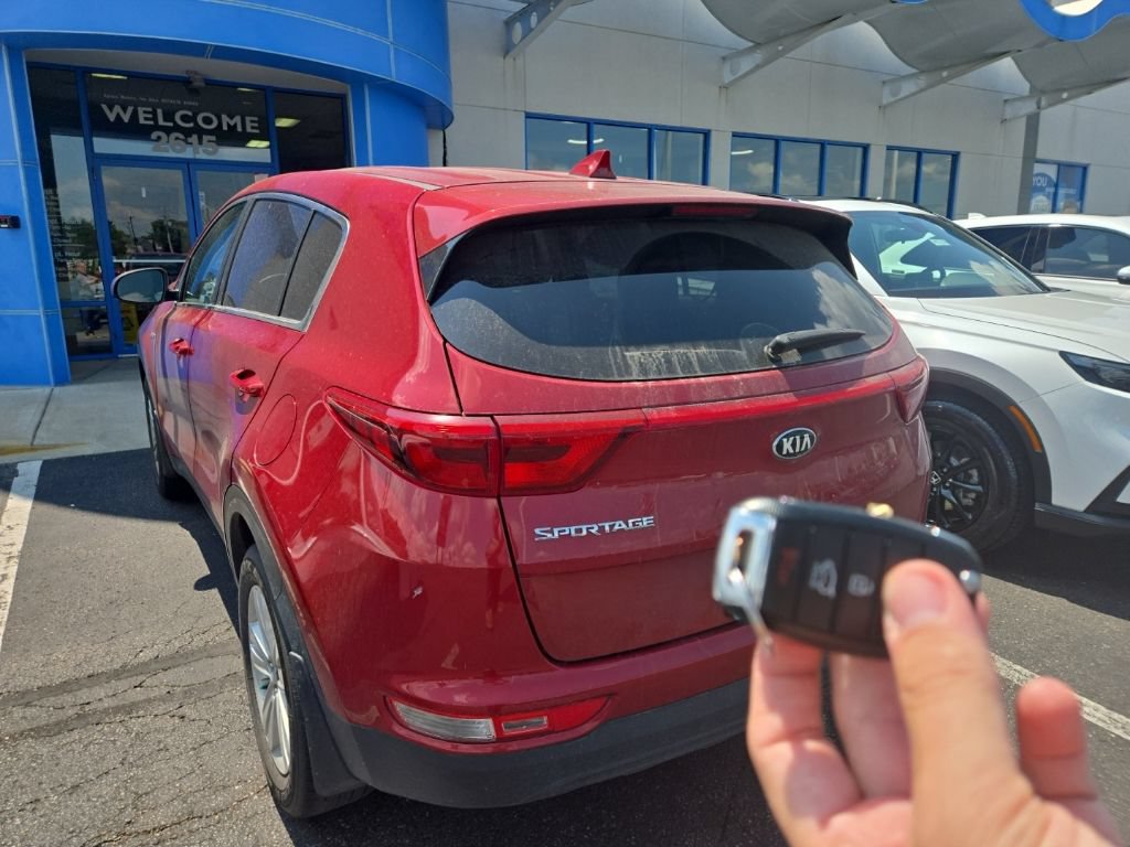 Used 2019 Kia Sportage LX AWD/4WD image 9