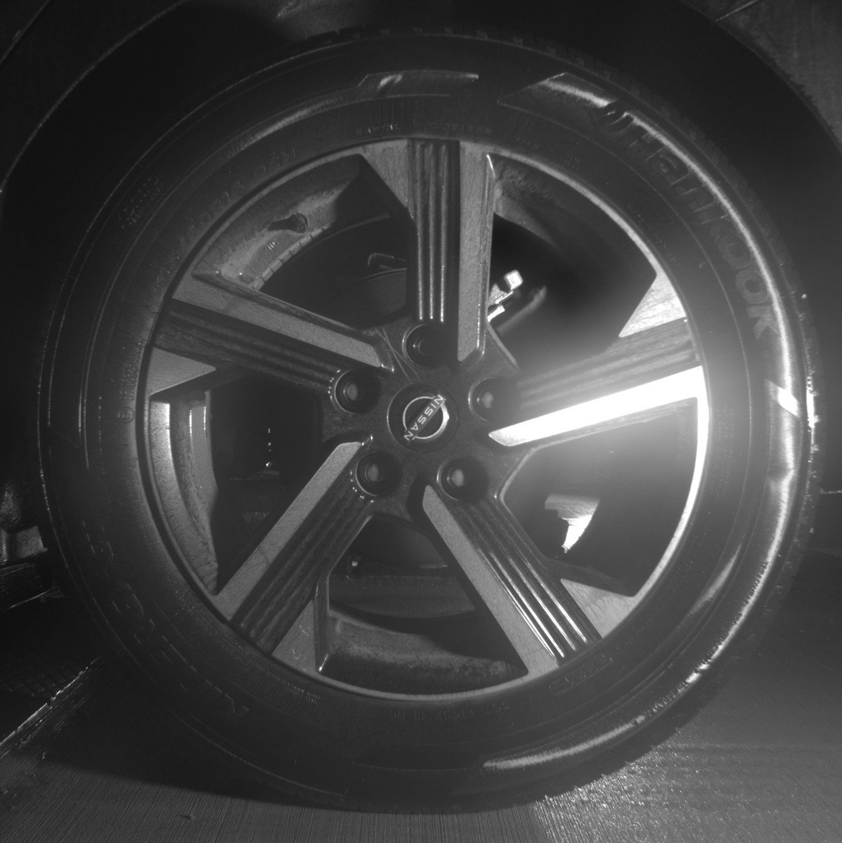 Used 2025 Nissan Sentra SV image 14