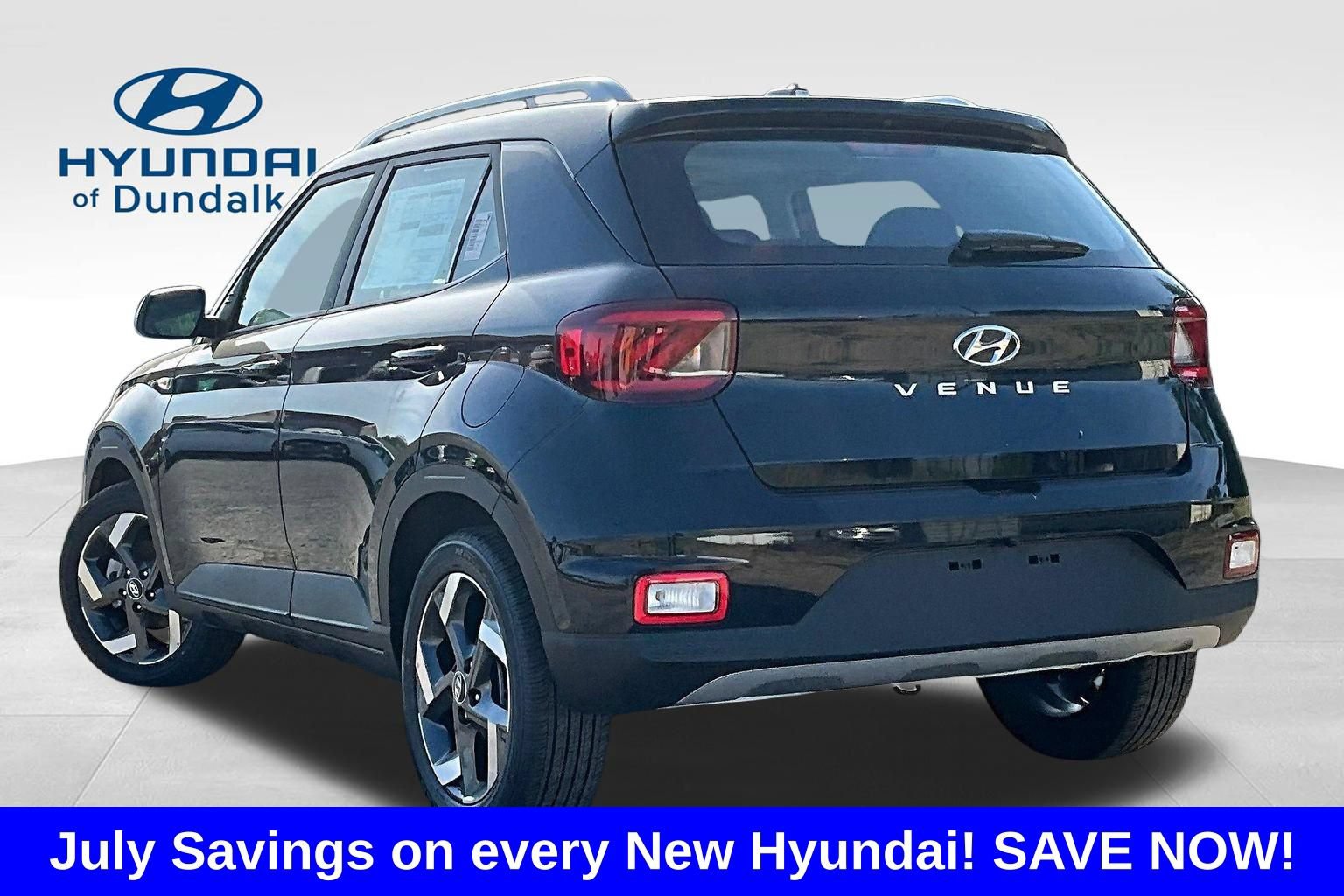 New 2026 Hyundai Venue SEL FWD image 3