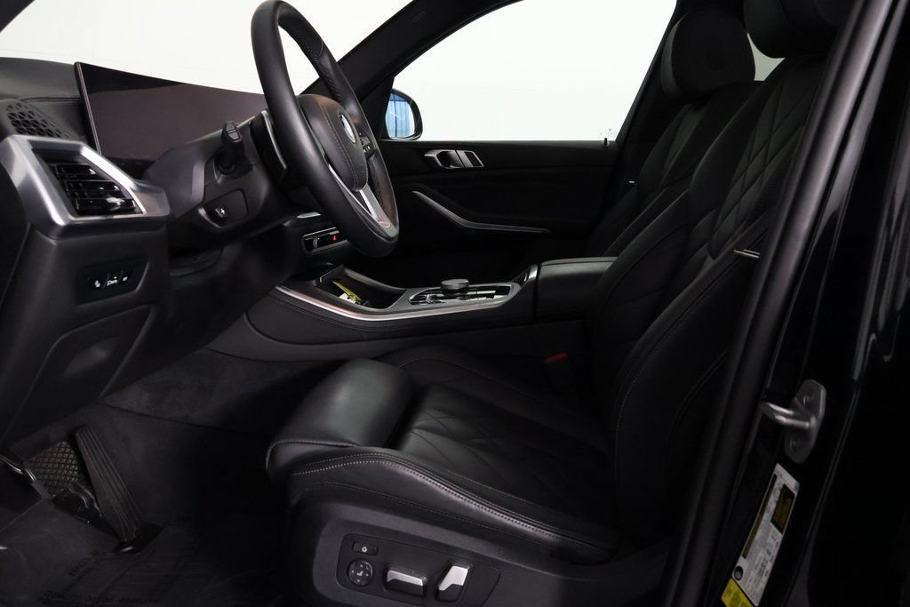 Used 2024 BMW X5 sDrive40i w/ Parking Assistance Package RWD image 10