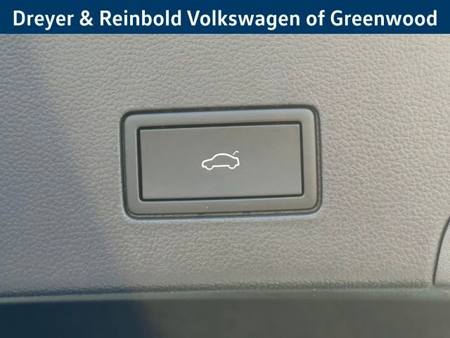 New 2025 Volkswagen Atlas Cross Sport SE image 34