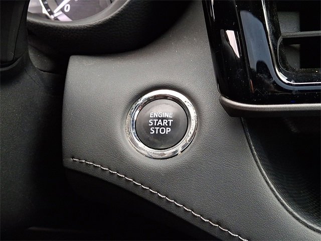 Used 2023 Toyota Highlander XLE image 24