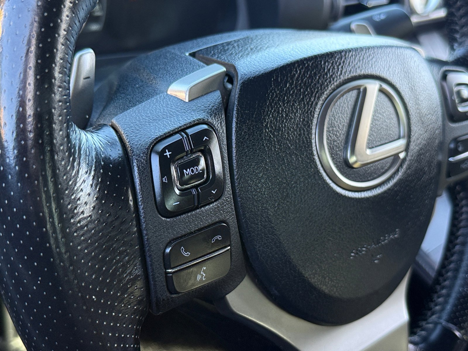 Used 2017 Lexus RC 200t F Sport image 21