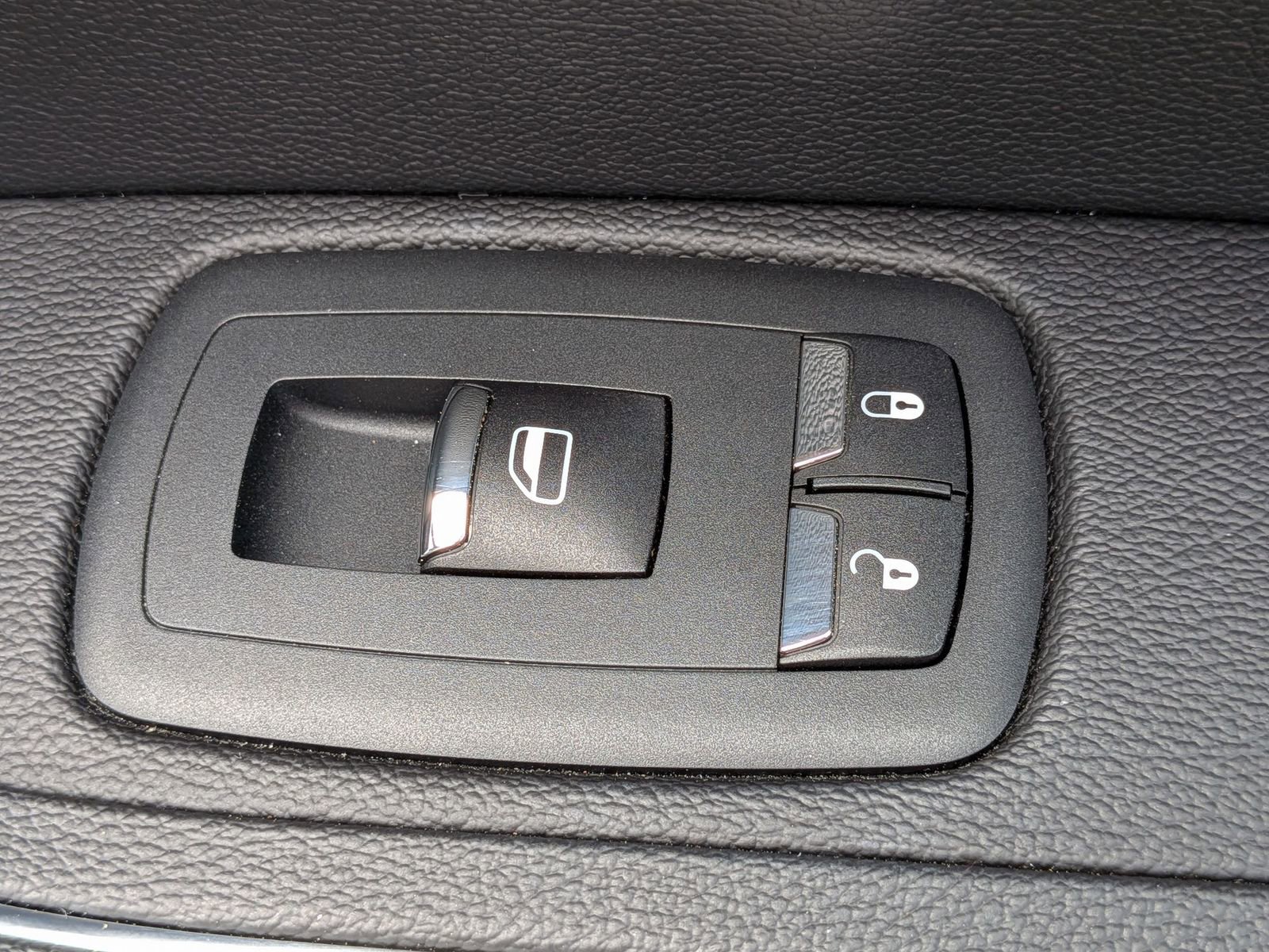 Used 2022 Maserati Levante GT image 36