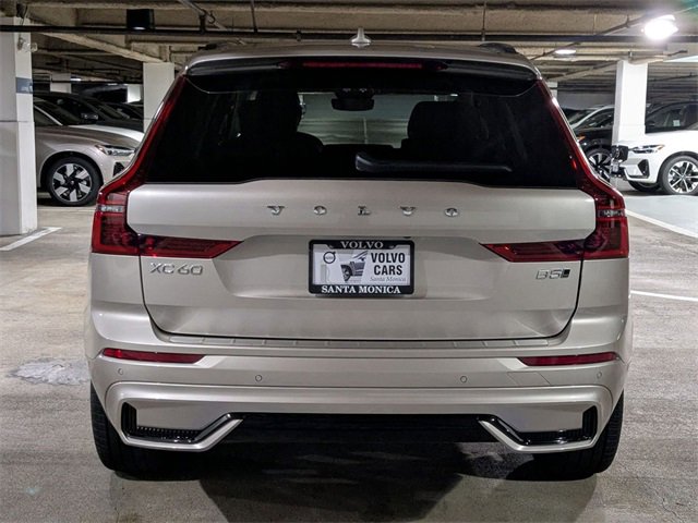 New 2026 Volvo XC60 B5 Ultra w/ Protection Package Premier image 4
