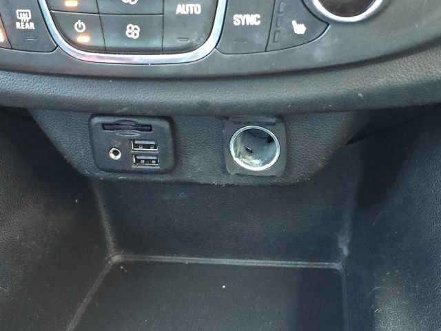 Used 2020 Chevrolet Traverse RS w/ LPO, Floor Liner Package image 41