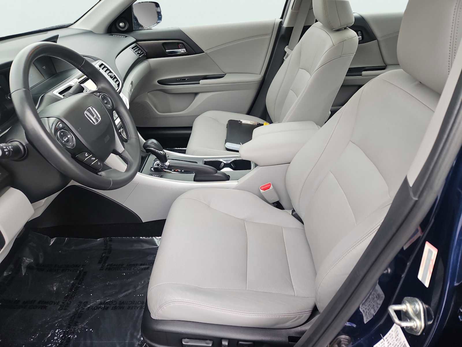Used 2015 Honda Accord EX-L image 31