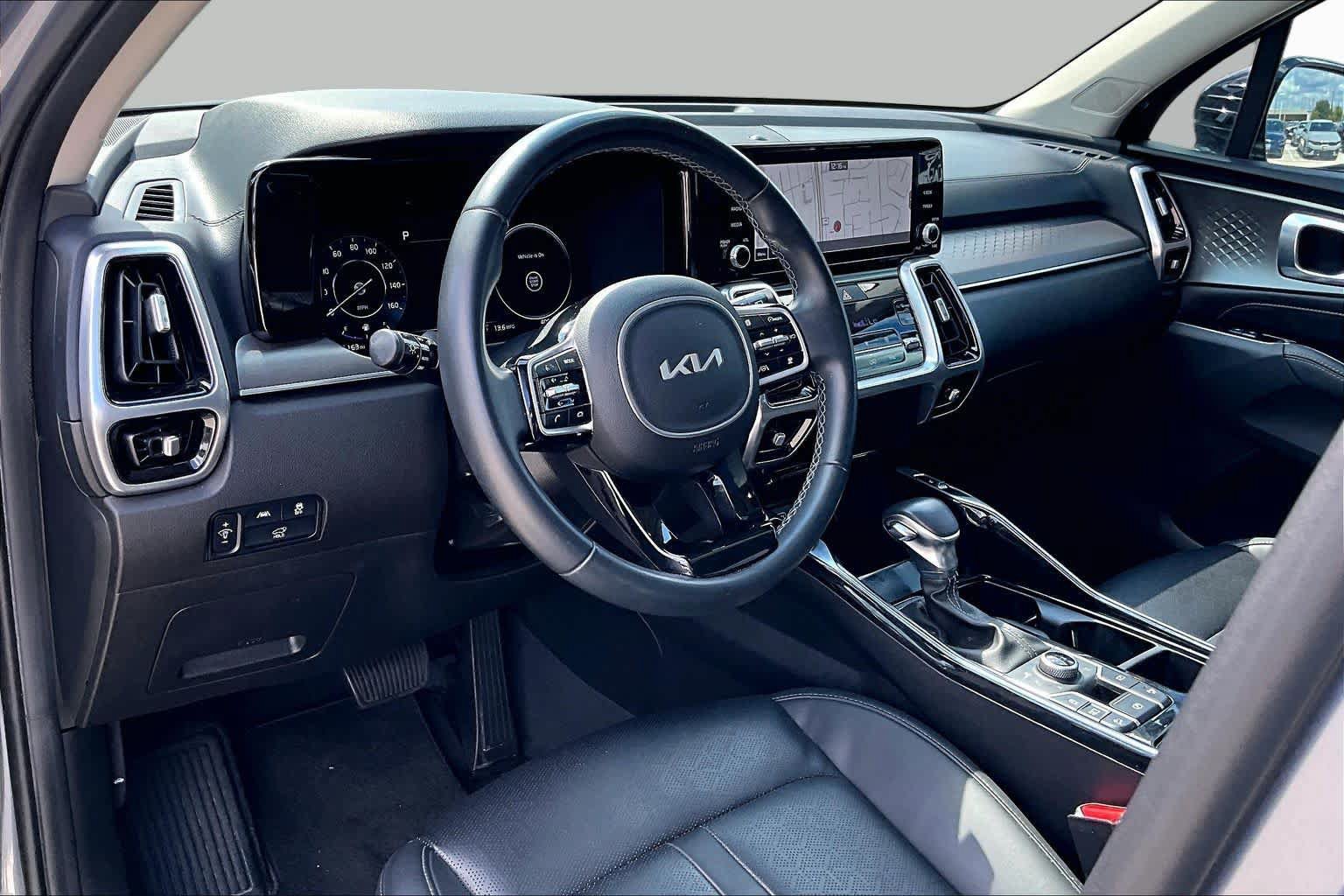 Certified 2023 Kia Sorento SX AWD/4WD image 15