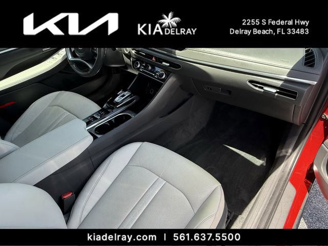 Used 2023 Hyundai Sonata Limited w/ Cargo Package FWD image 10