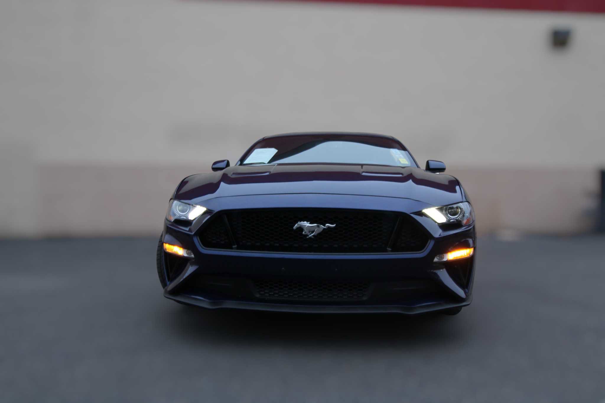 Used 2019 Ford Mustang GT RWD image 5
