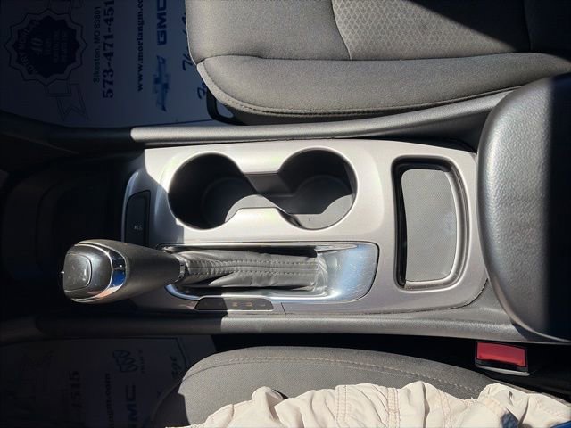 Used 2017 Chevrolet Malibu LS FWD image 24