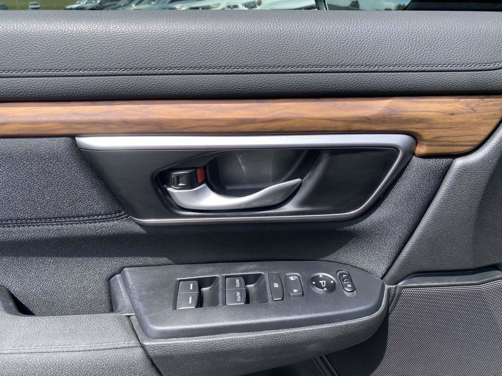 Used 2022 Honda CR-V EX image 18