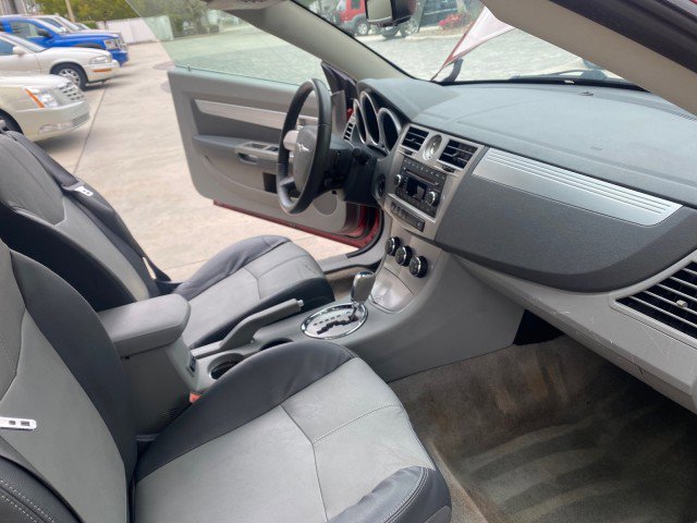 Used 2008 Chrysler Sebring Touring w/ Special Touring Group image 13