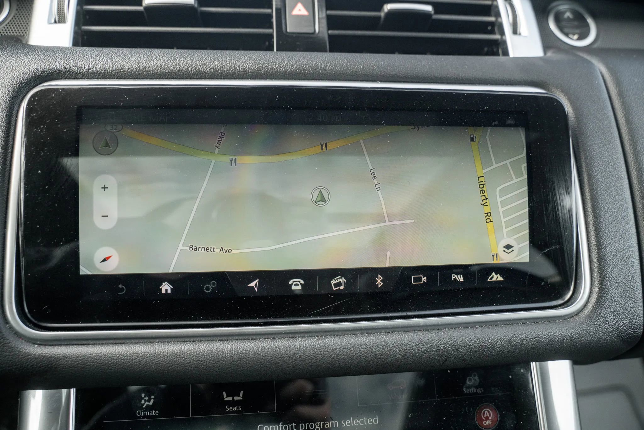 Used 2019 Land Rover Range Rover Sport HSE image 26