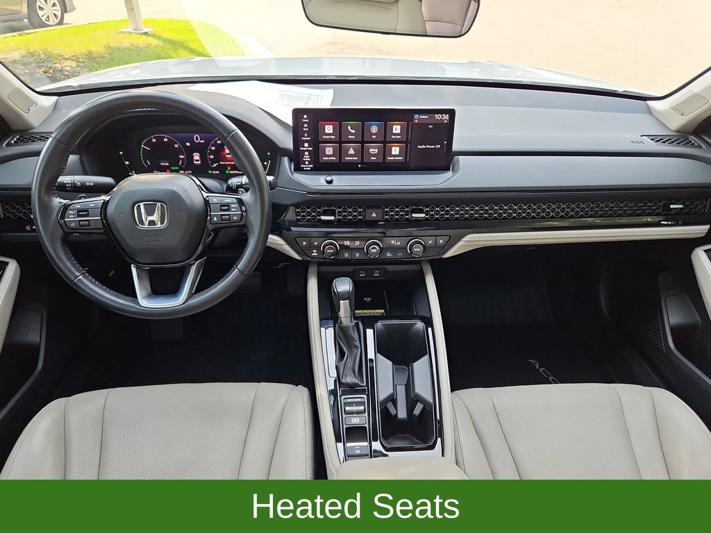 Used 2023 Honda Accord Touring image 9