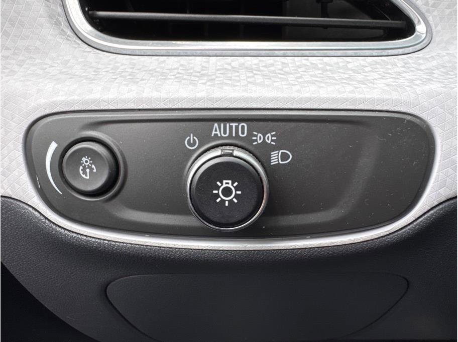 Used 2017 Chevrolet Bolt LT image 24