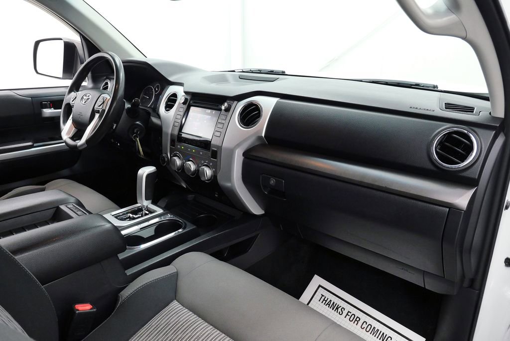 Used 2017 Toyota Tundra SR5 w/ SR5 Upgrade Package image 16