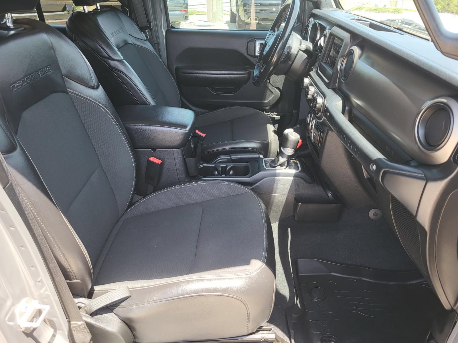 Used 2020 Jeep Wrangler Unlimited Sport AWD/4WD image 13