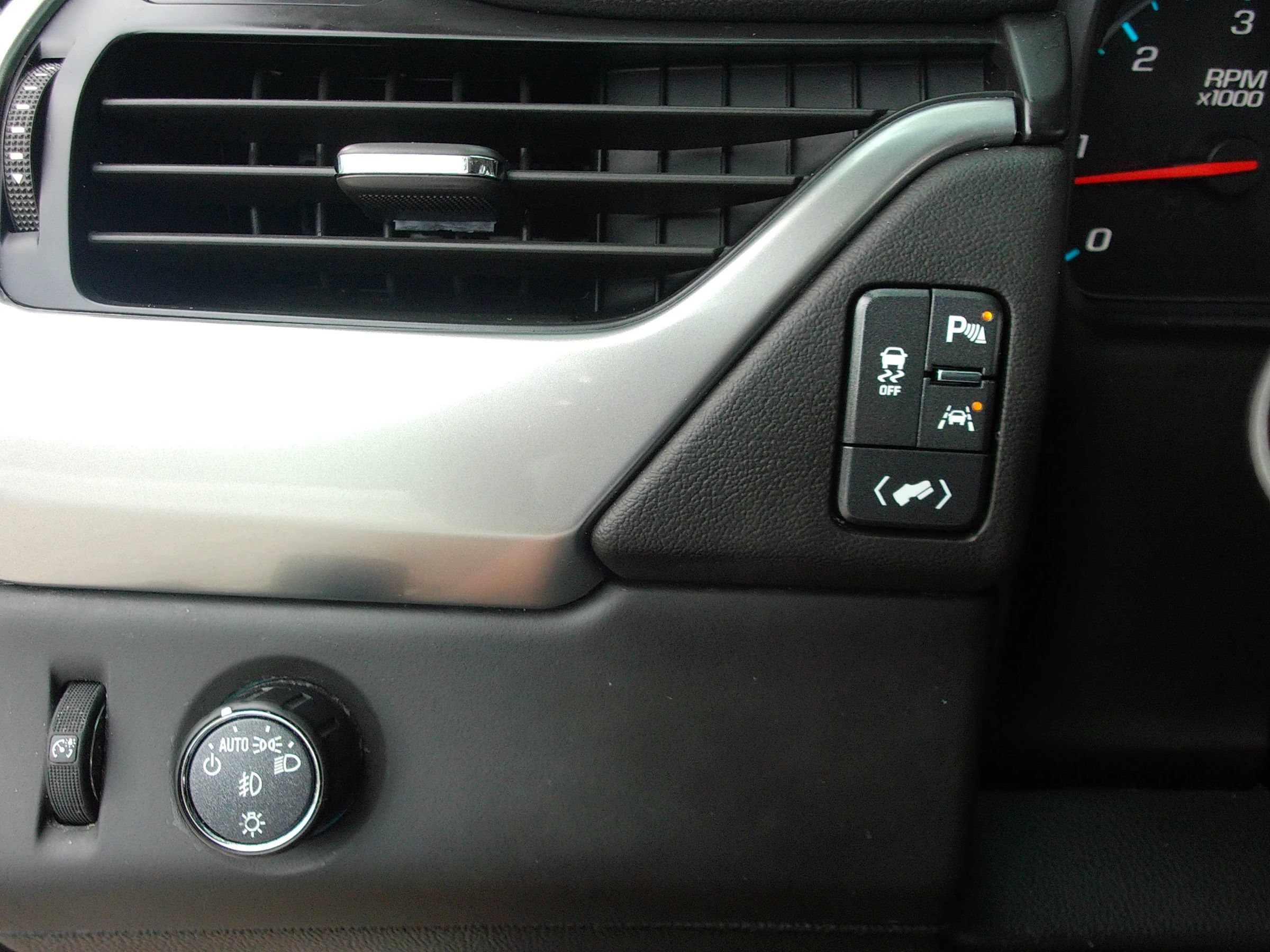 Used 2017 Chevrolet Tahoe LT RWD image 22