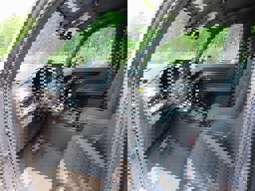 New 2026 Honda CR-V Sport-L image 2