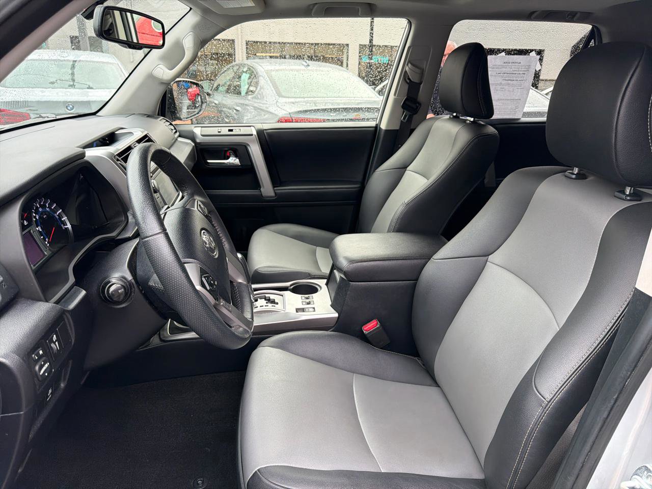 Used 2019 Toyota 4Runner SR5 Premium image 10