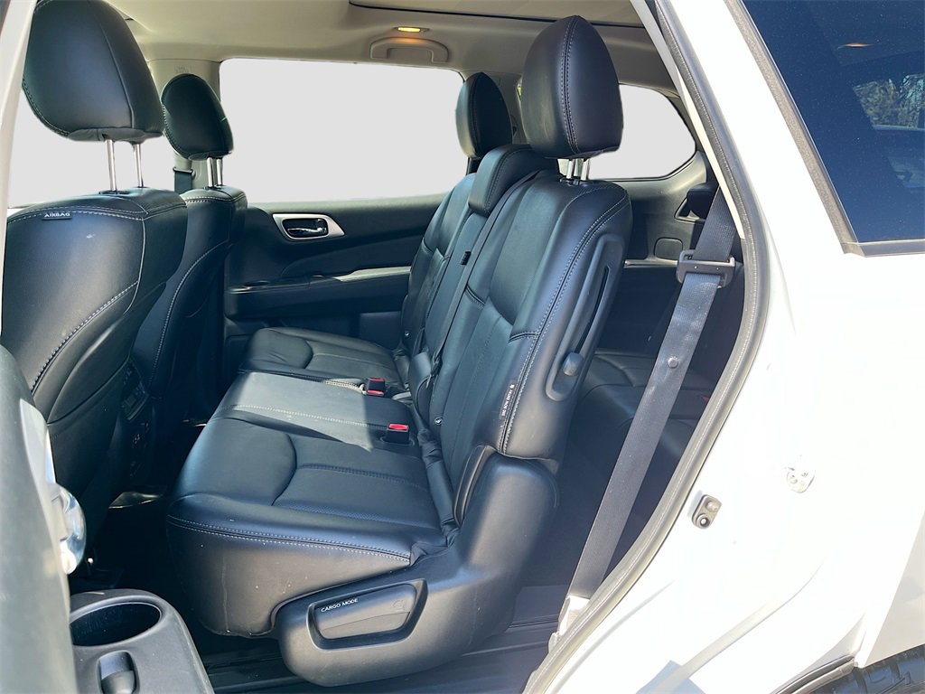 Certified 2020 Nissan Pathfinder Platinum image 25